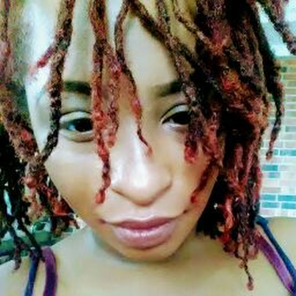 Meet your Posher, Nikki